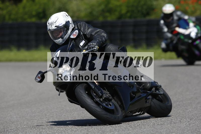 /Archiv-2024/29 12.06.2024 MOTO.CH Track Day ADR/Gruppe blau/97